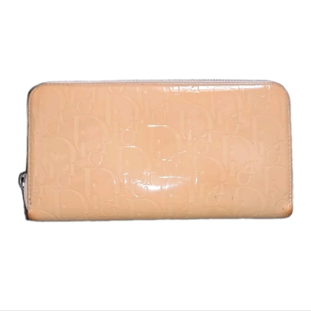 Christian Dior Baby Pink Embossed Patent Leather Women's Wallet